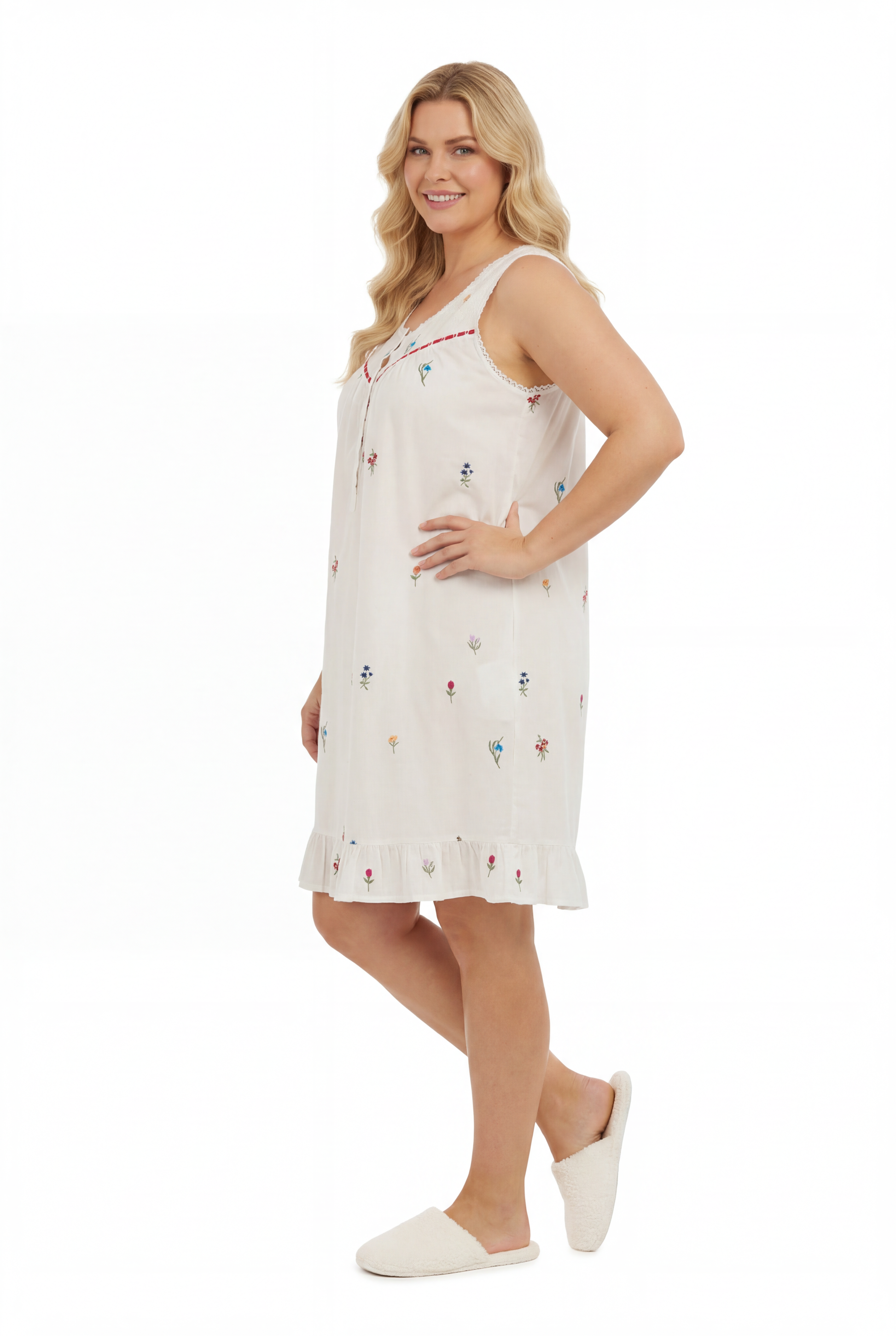 Plus Size La Cera Embroidered Flower Chemise - La Cera