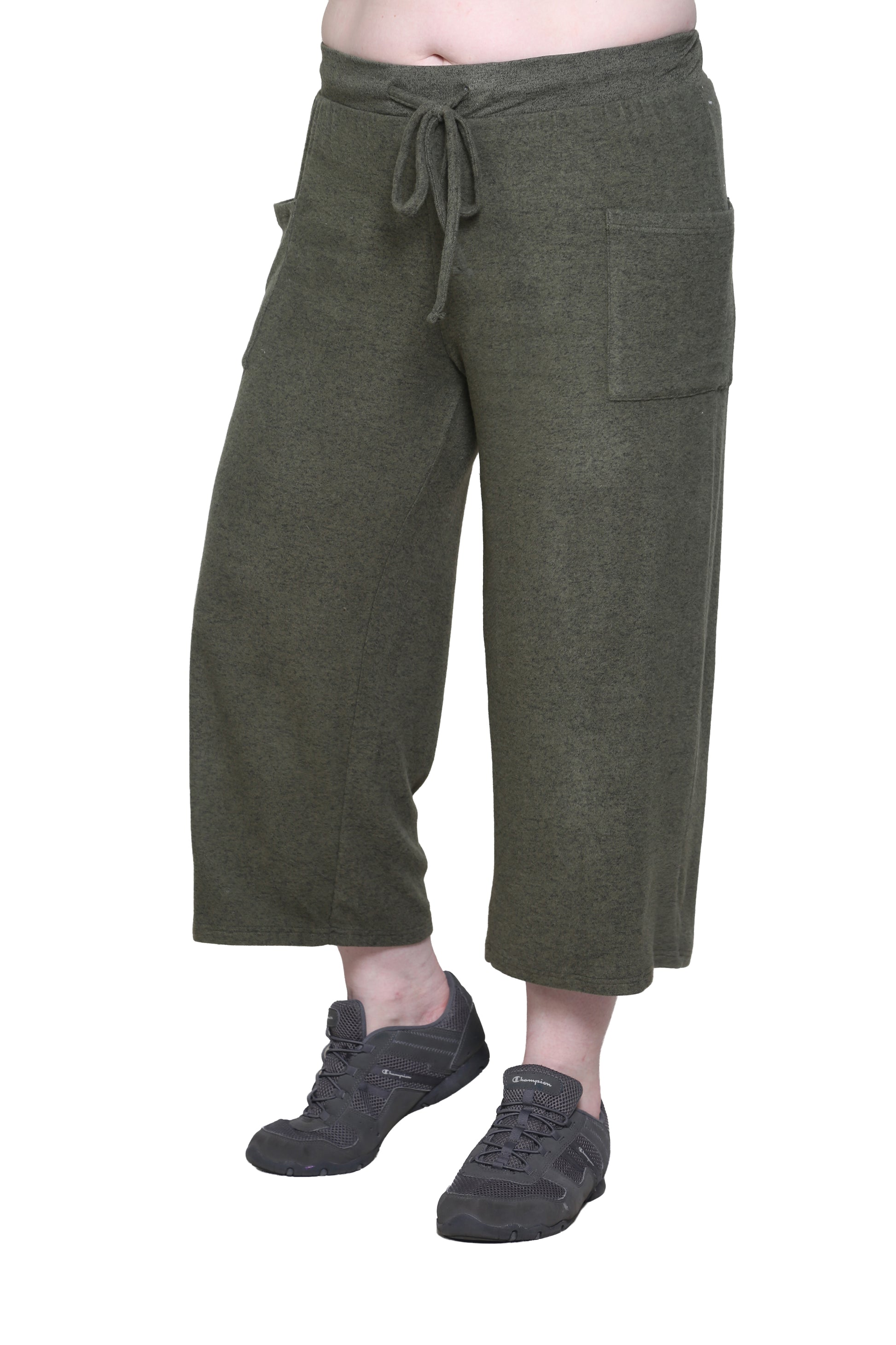 The Comfort Collection Plus Size Sporty Capri - La Cera