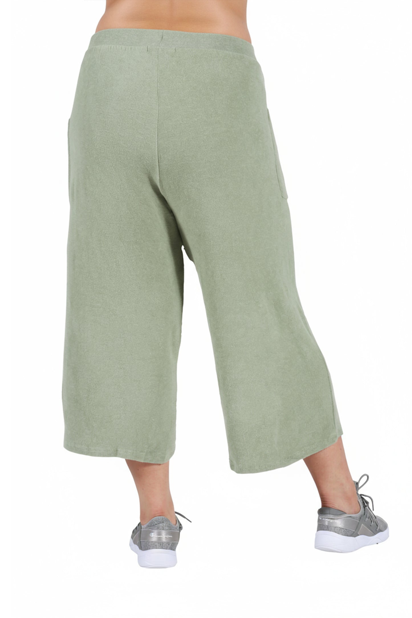 The Comfort Collection Plus Size Sporty Capri - La Cera