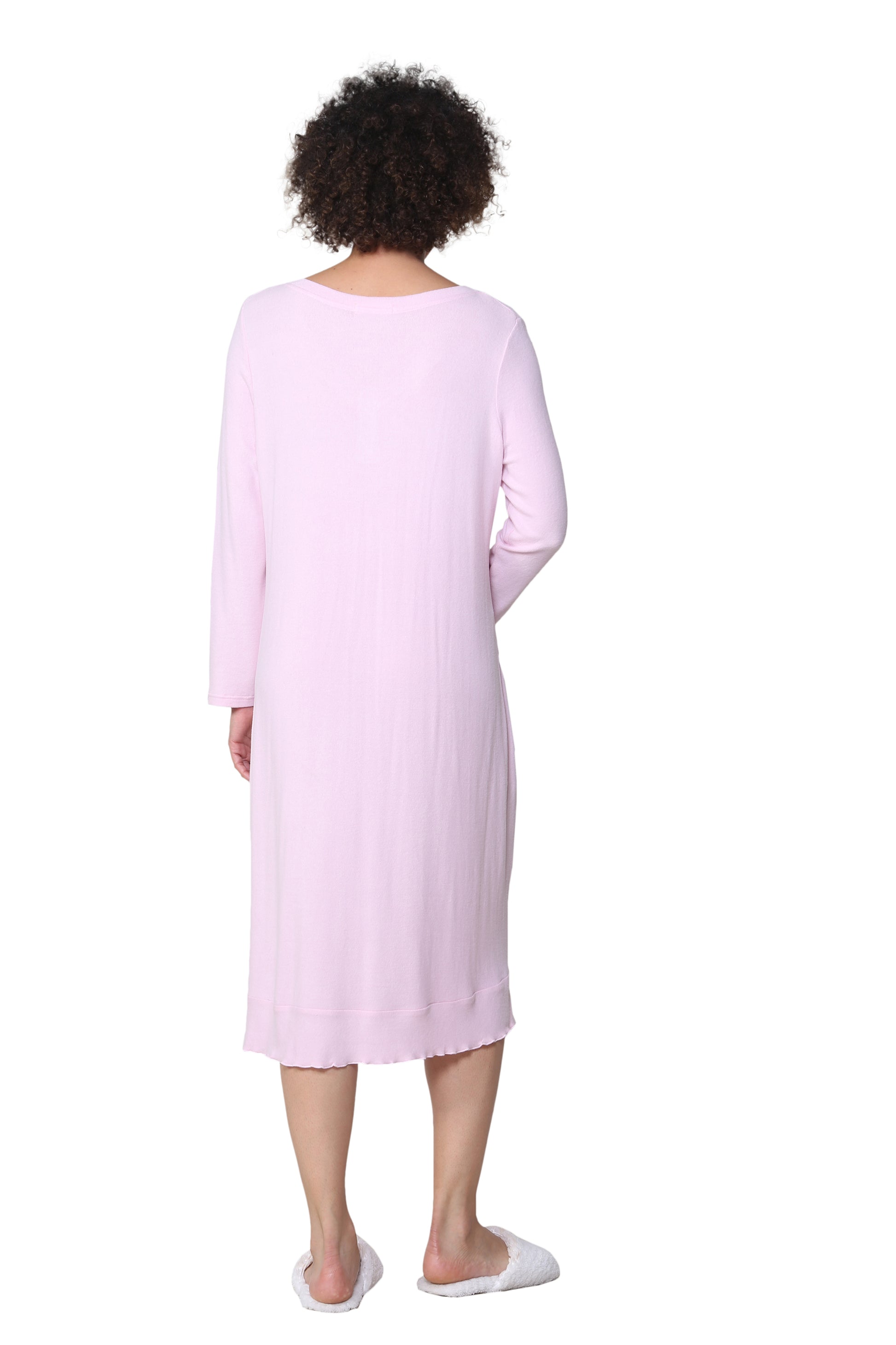 The Comfort Collection Snap Gown - La Cera