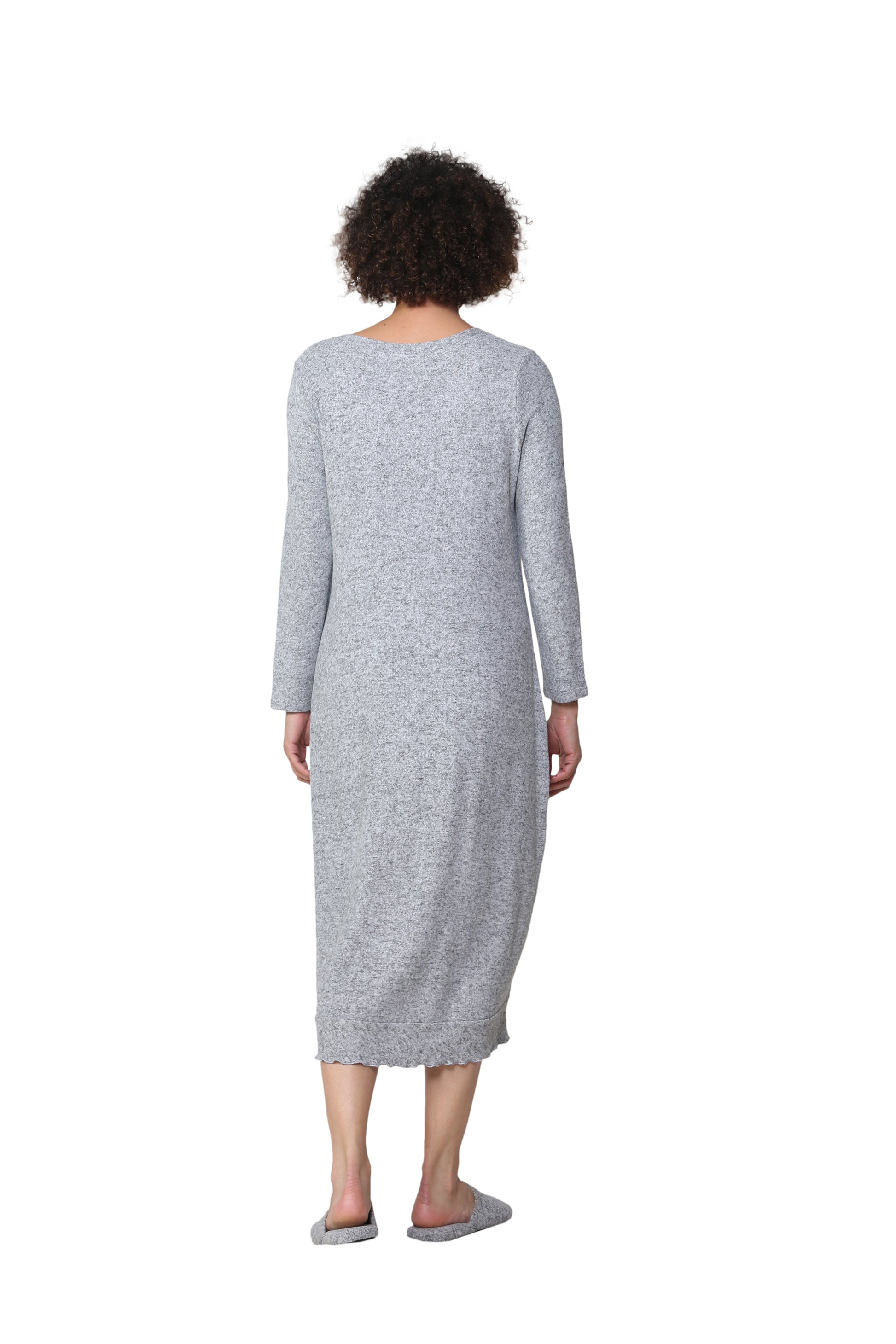 The Comfort Collection Snap Gown - La Cera
