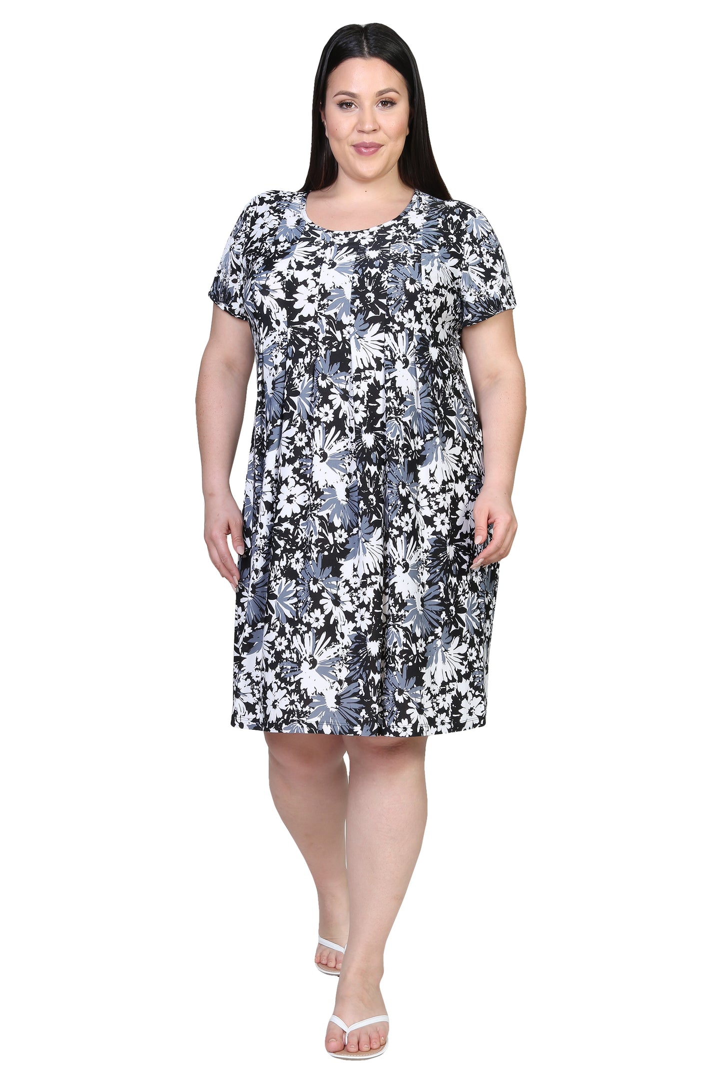 Vestido de manga corta con estampado blanco y negro La Cera talla grande