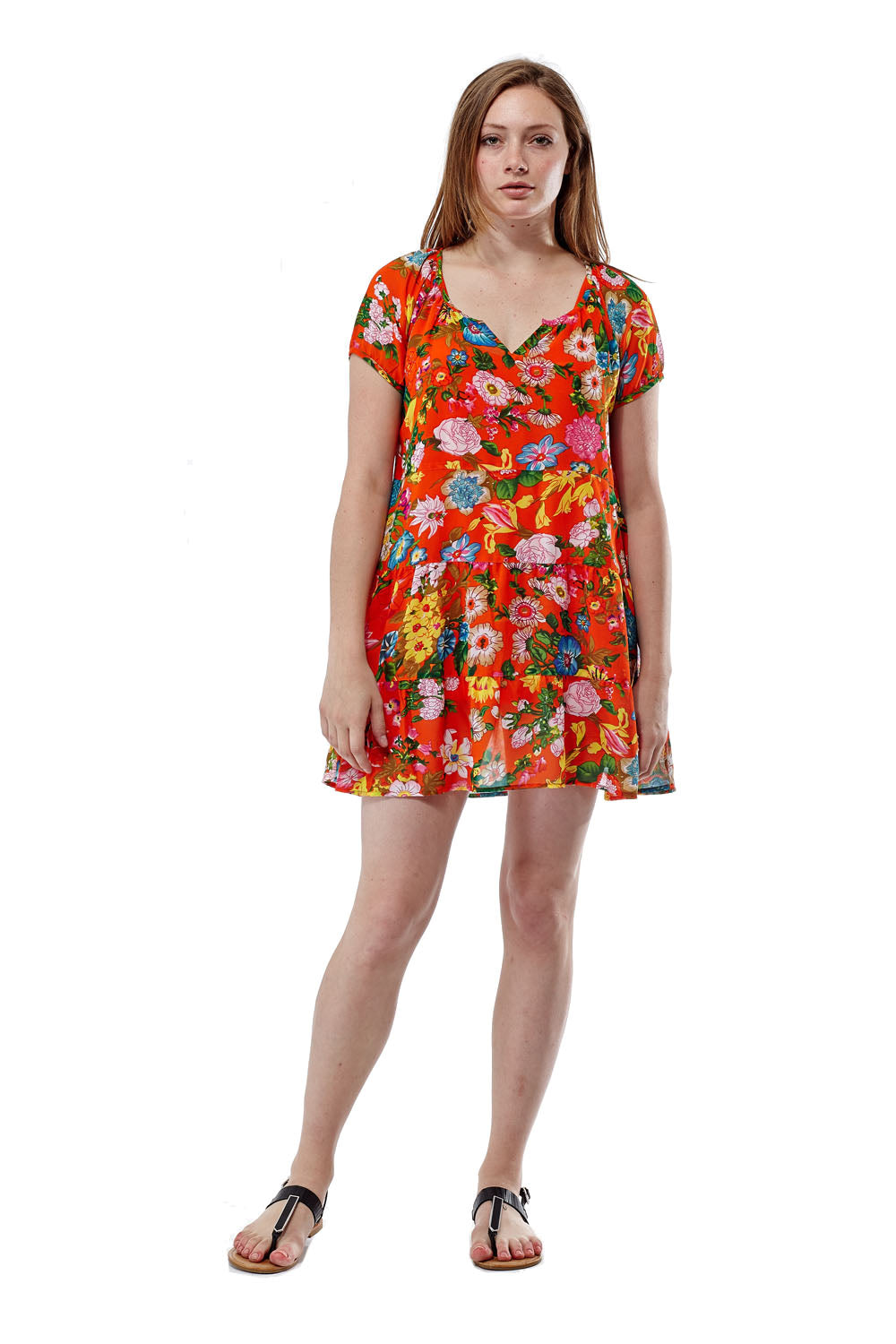 Vestido georgette escalonado con estampado floral vibrante