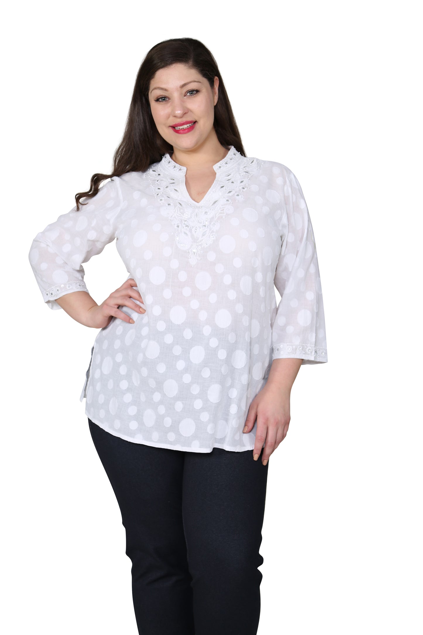 Top tipo túnica con bordado floral de talla grande