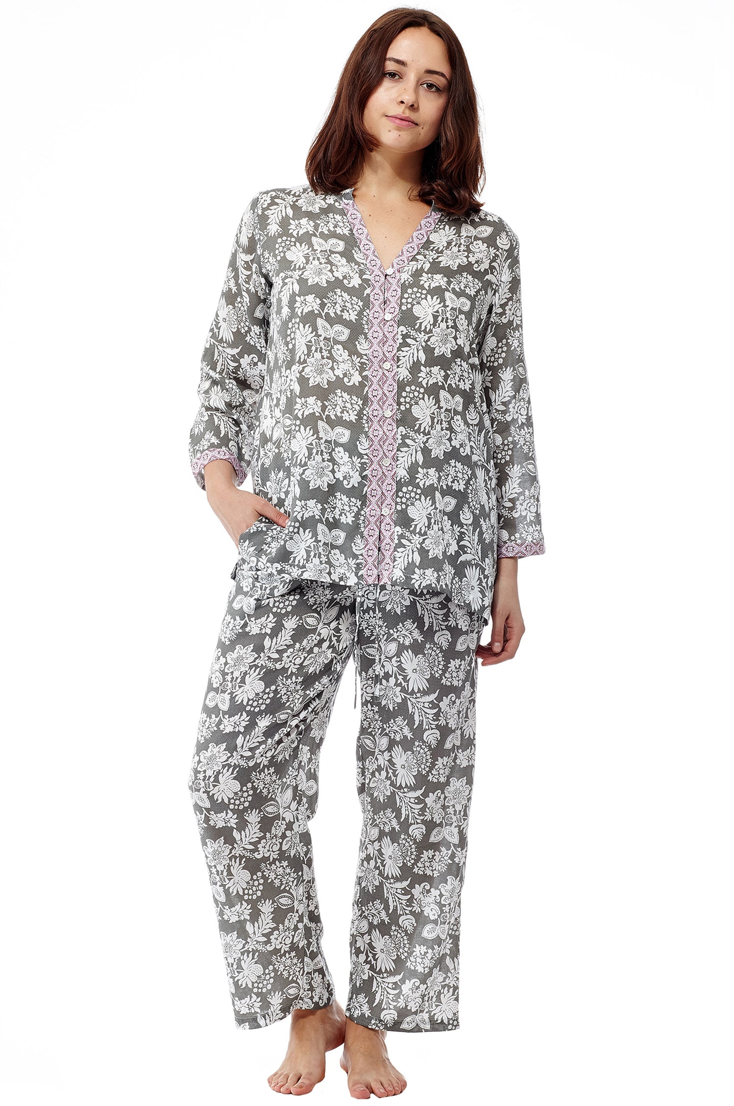 Rayon Sage Floral Pajamas - La Cera