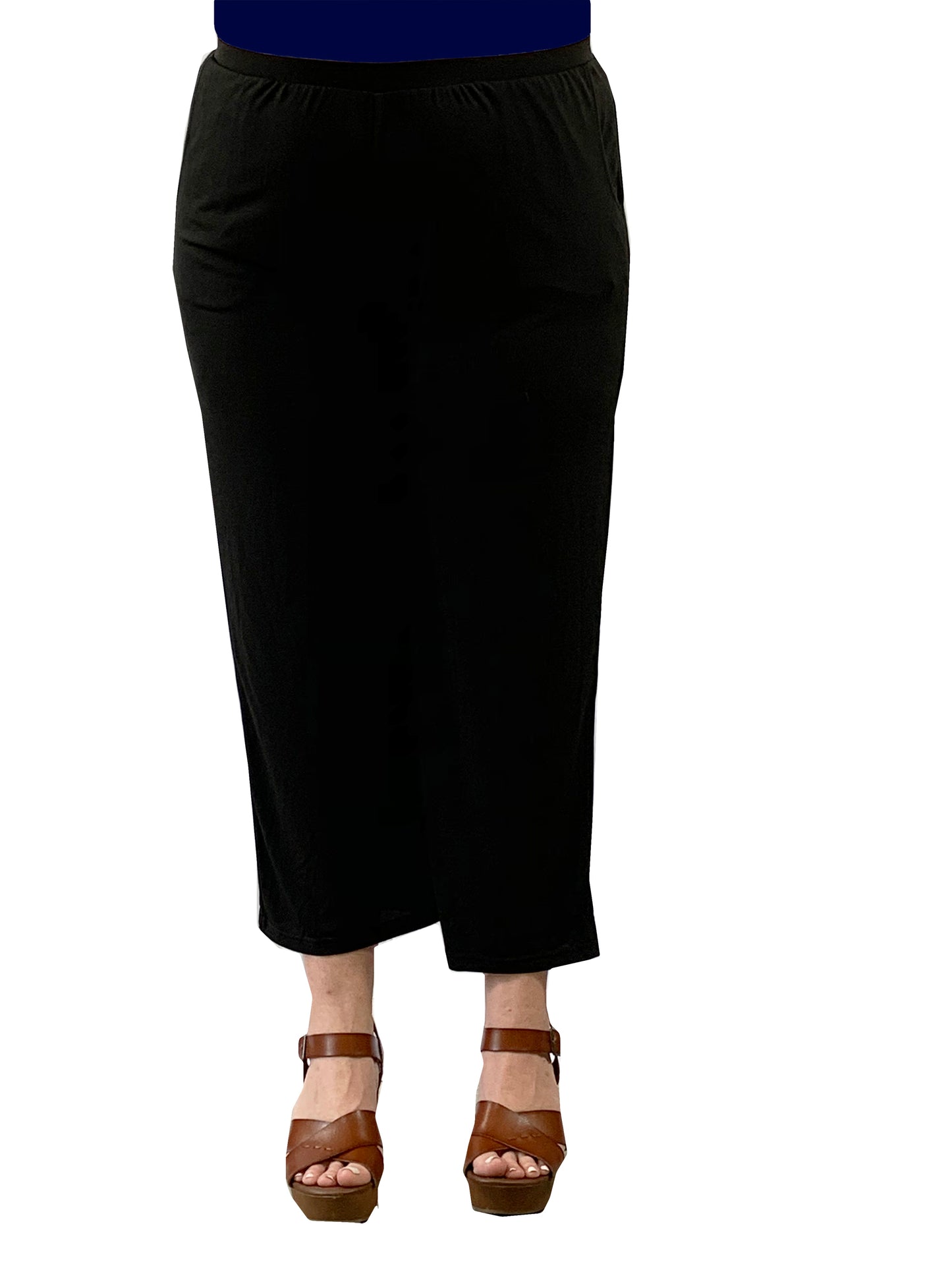 Plus Size La Cera Solid Cropped Pant - La Cera