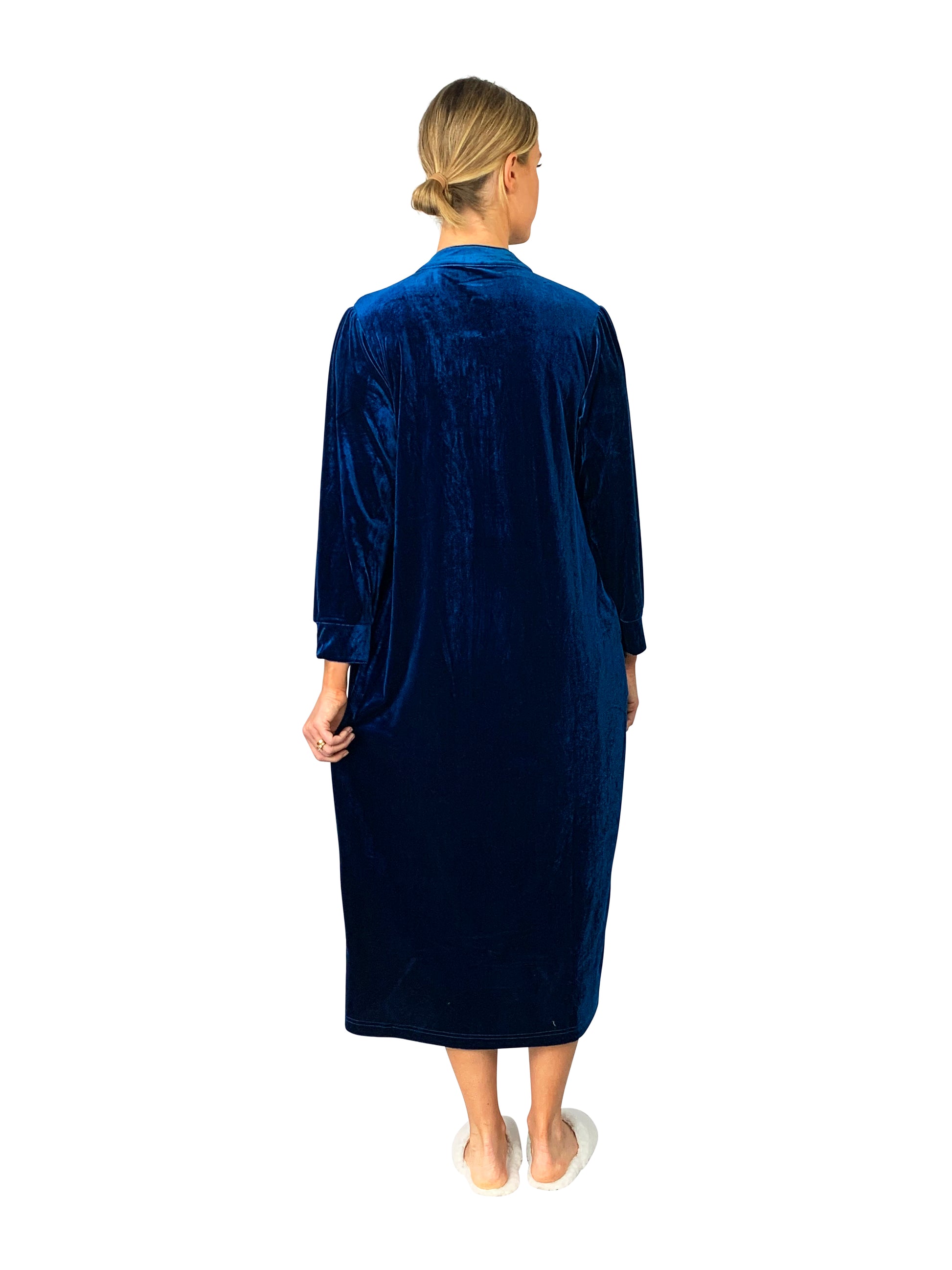 Smocked Velour Zip Front Robe - La Cera